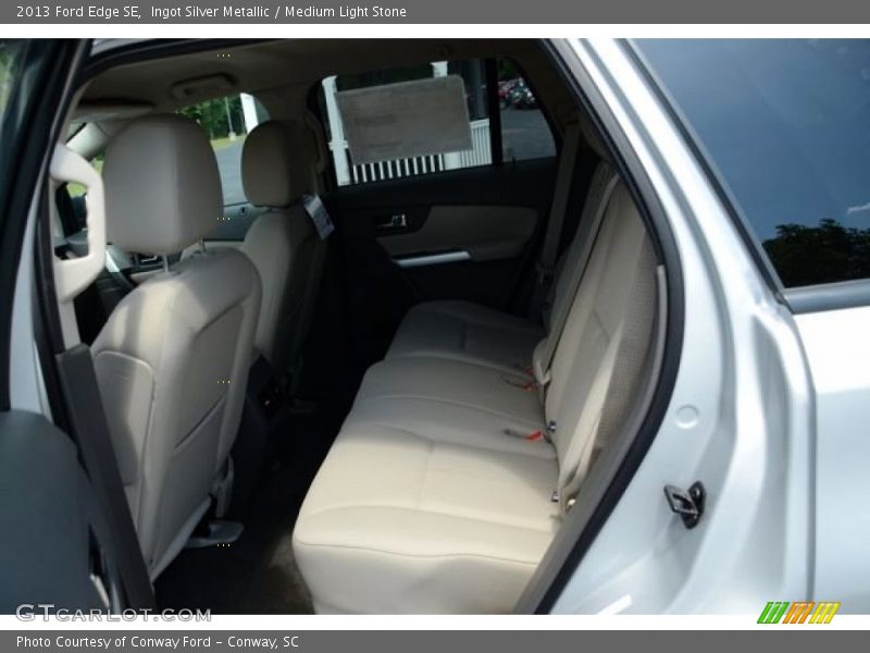 Ingot Silver Metallic / Medium Light Stone 2013 Ford Edge SE