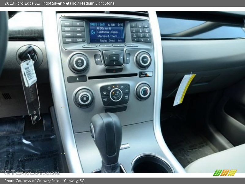 Ingot Silver Metallic / Medium Light Stone 2013 Ford Edge SE