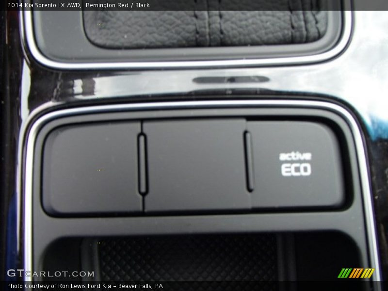 Remington Red / Black 2014 Kia Sorento LX AWD