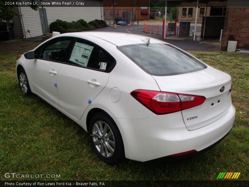 Snow White Pearl / Gray 2014 Kia Forte LX