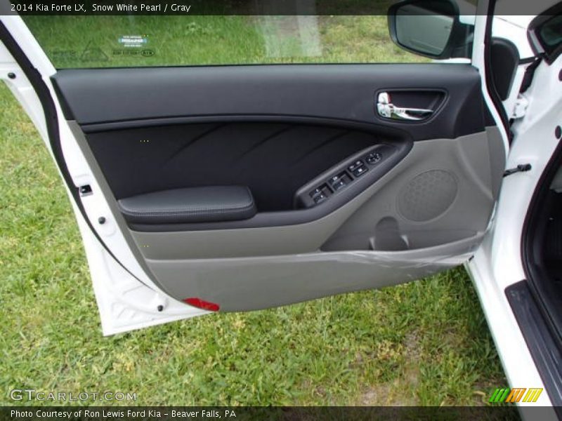 Snow White Pearl / Gray 2014 Kia Forte LX
