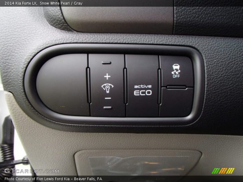Snow White Pearl / Gray 2014 Kia Forte LX