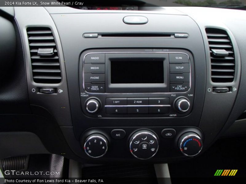 Snow White Pearl / Gray 2014 Kia Forte LX