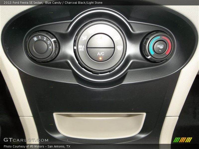 Blue Candy / Charcoal Black/Light Stone 2013 Ford Fiesta SE Sedan