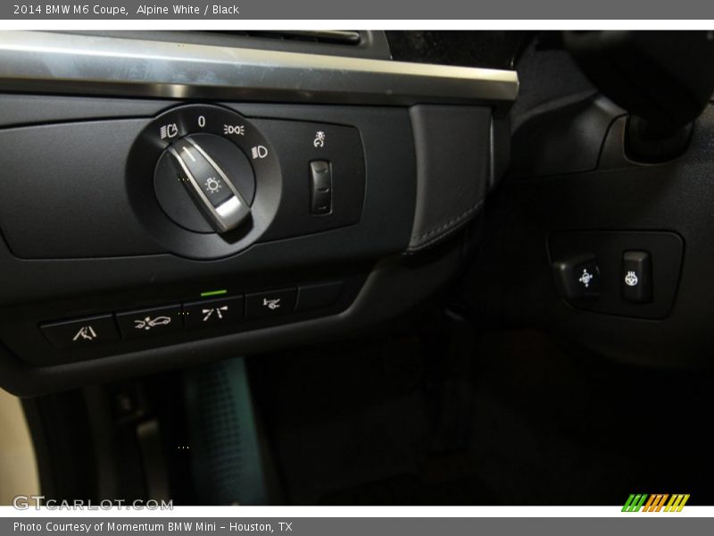 Controls of 2014 M6 Coupe