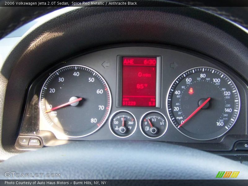 Spice Red Metallic / Anthracite Black 2006 Volkswagen Jetta 2.0T Sedan