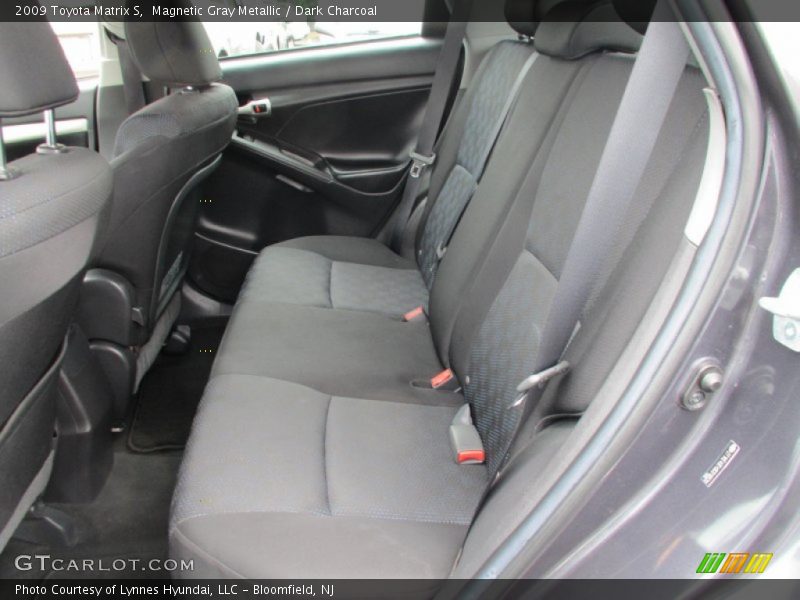 Magnetic Gray Metallic / Dark Charcoal 2009 Toyota Matrix S