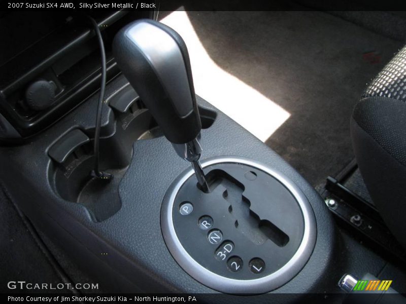 Silky Silver Metallic / Black 2007 Suzuki SX4 AWD