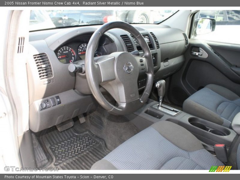Radiant Silver Metallic / Nismo Blue 2005 Nissan Frontier Nismo Crew Cab 4x4