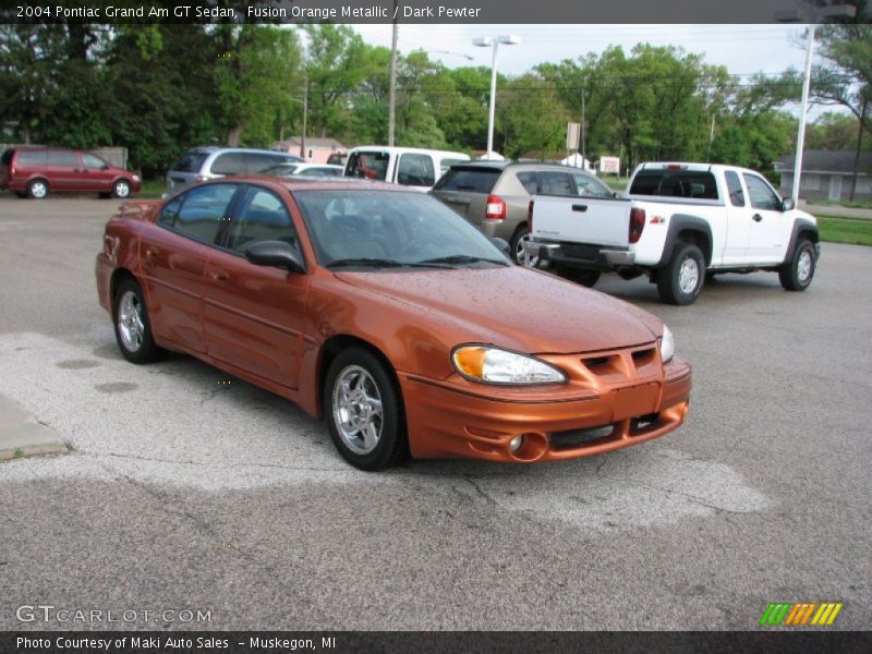 Front 3/4 View of 2004 Grand Am GT Sedan