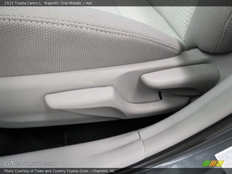 Magnetic Gray Metallic / Ash 2013 Toyota Camry L