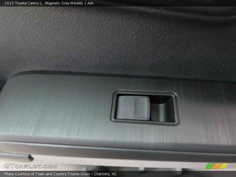 Magnetic Gray Metallic / Ash 2013 Toyota Camry L