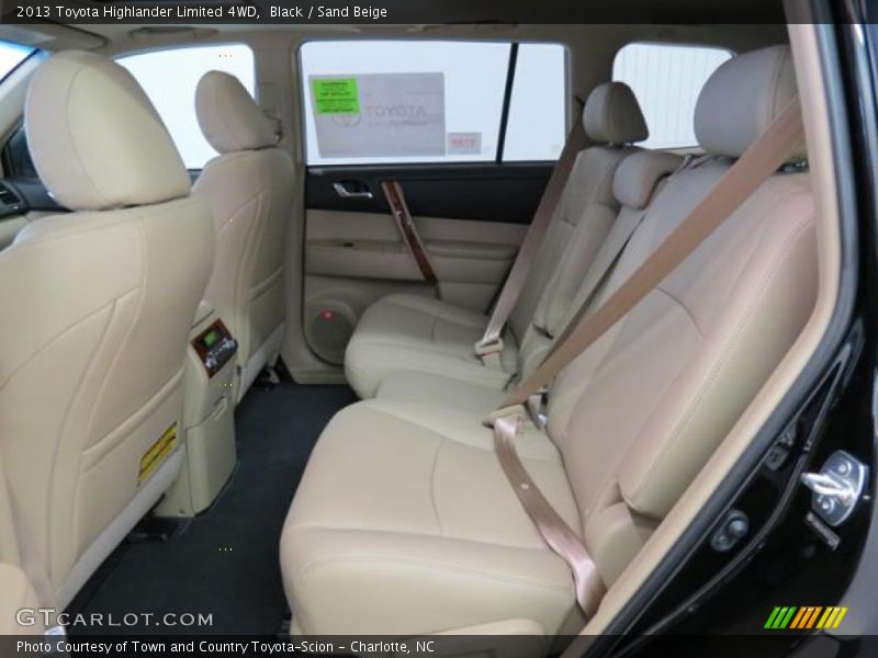 Black / Sand Beige 2013 Toyota Highlander Limited 4WD