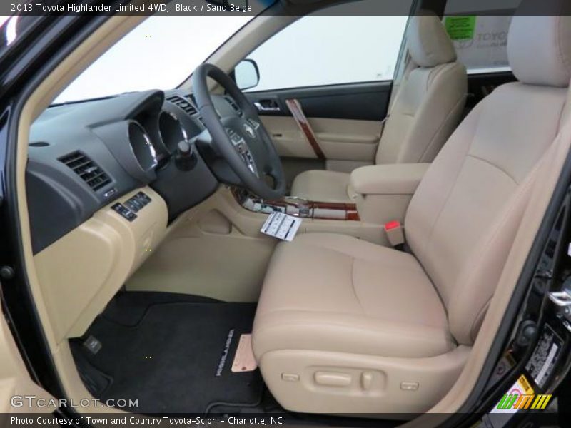 Black / Sand Beige 2013 Toyota Highlander Limited 4WD