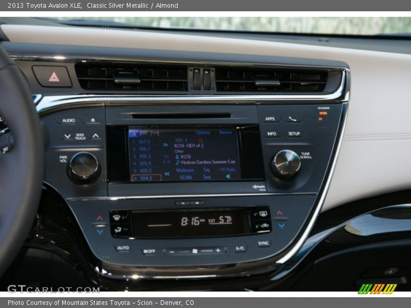Classic Silver Metallic / Almond 2013 Toyota Avalon XLE
