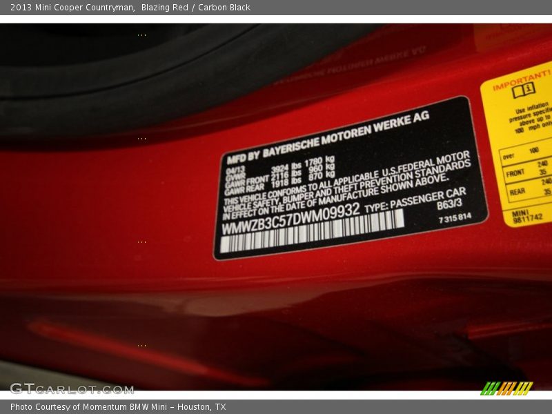 Blazing Red / Carbon Black 2013 Mini Cooper Countryman