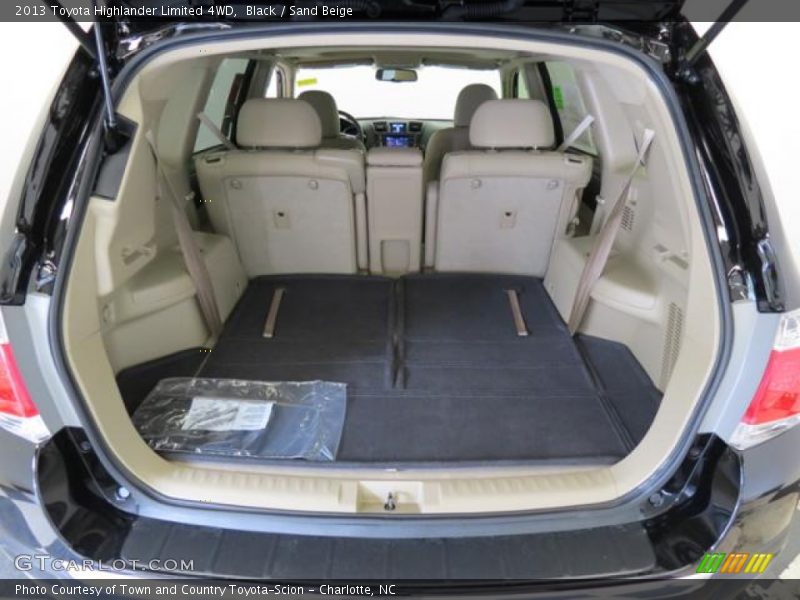 Black / Sand Beige 2013 Toyota Highlander Limited 4WD