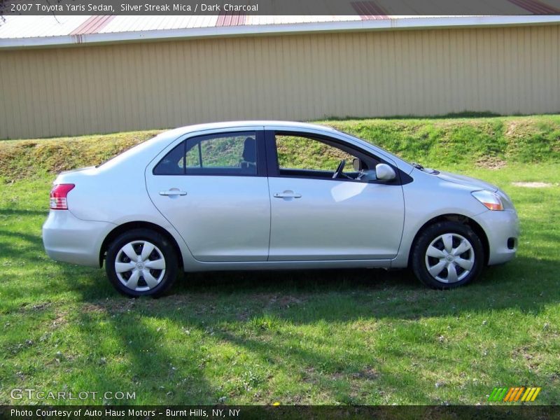 Silver Streak Mica / Dark Charcoal 2007 Toyota Yaris Sedan