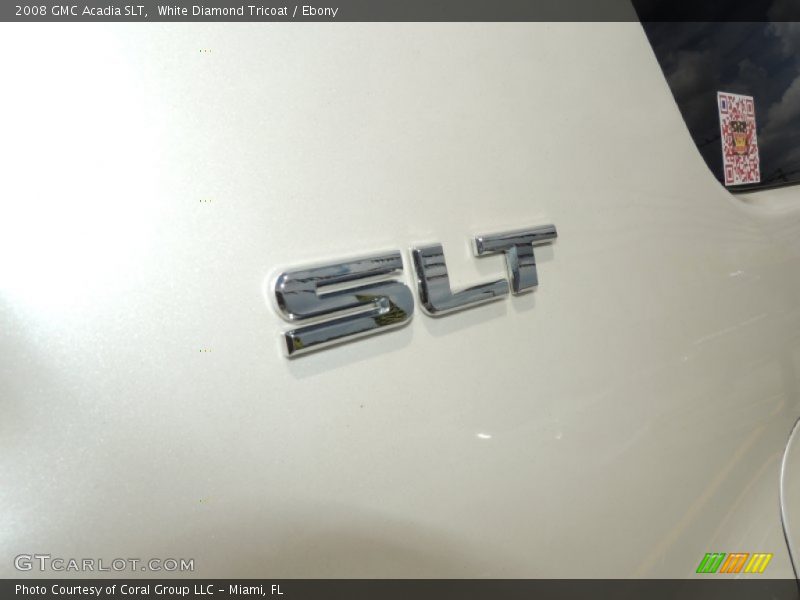 White Diamond Tricoat / Ebony 2008 GMC Acadia SLT