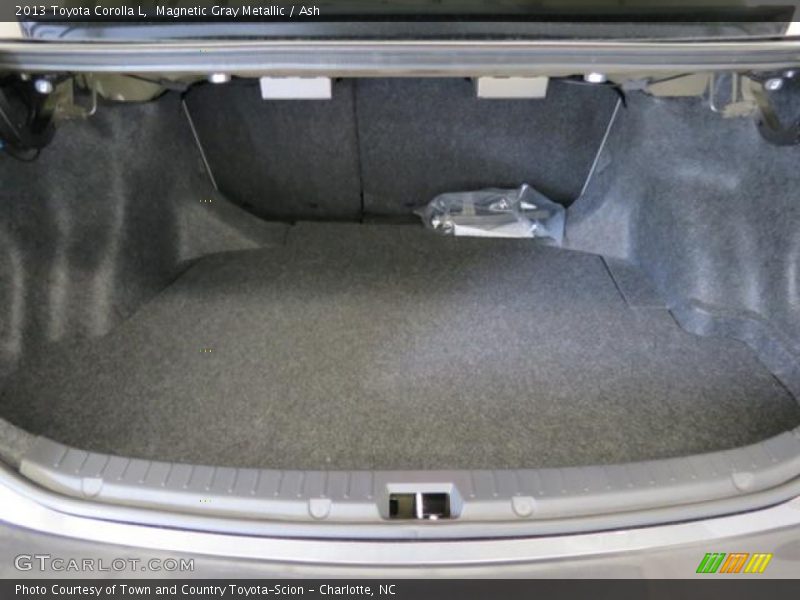 Magnetic Gray Metallic / Ash 2013 Toyota Corolla L
