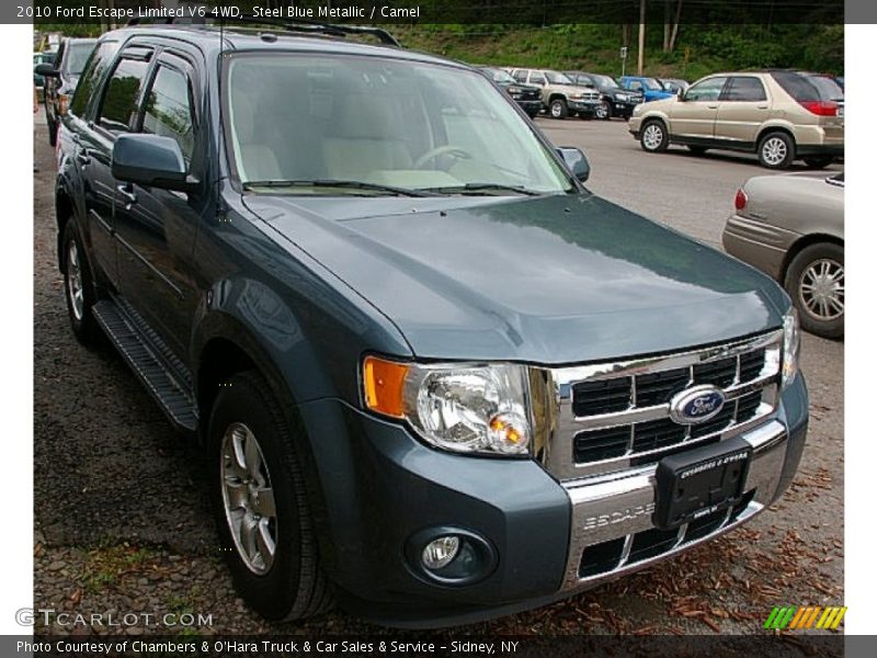 Front 3/4 View of 2010 Escape Limited V6 4WD