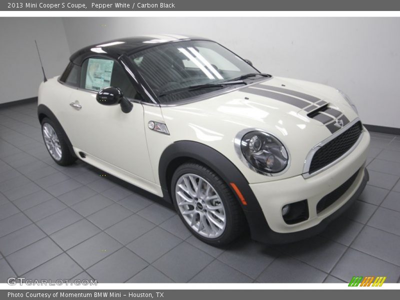 Pepper White / Carbon Black 2013 Mini Cooper S Coupe