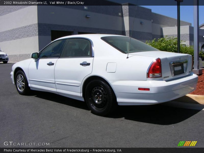 Vail White / Black/Gray 2002 Mitsubishi Diamante LS