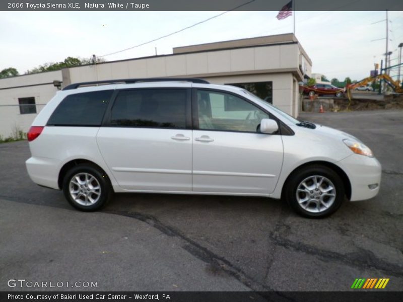 Natural White / Taupe 2006 Toyota Sienna XLE