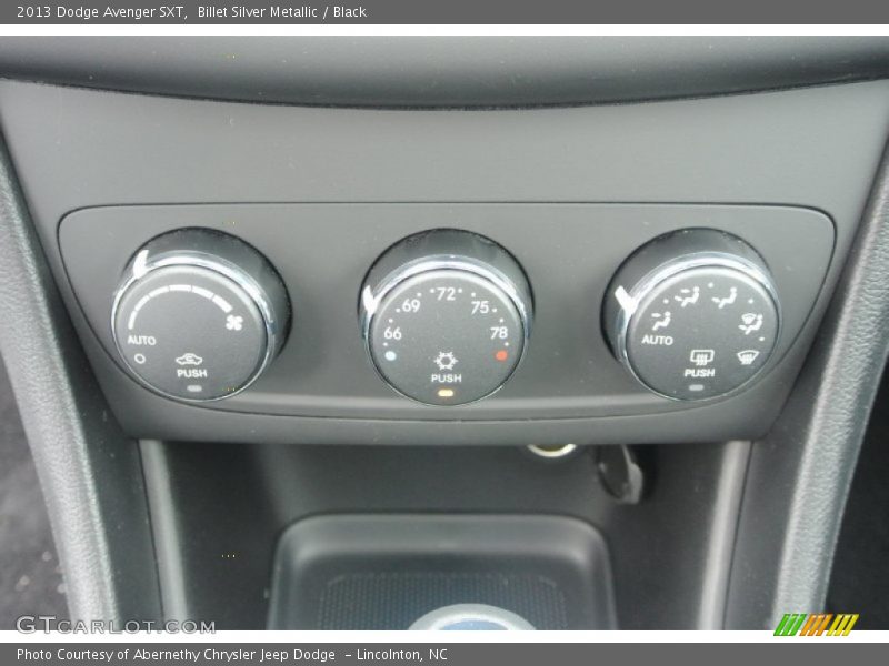 Billet Silver Metallic / Black 2013 Dodge Avenger SXT