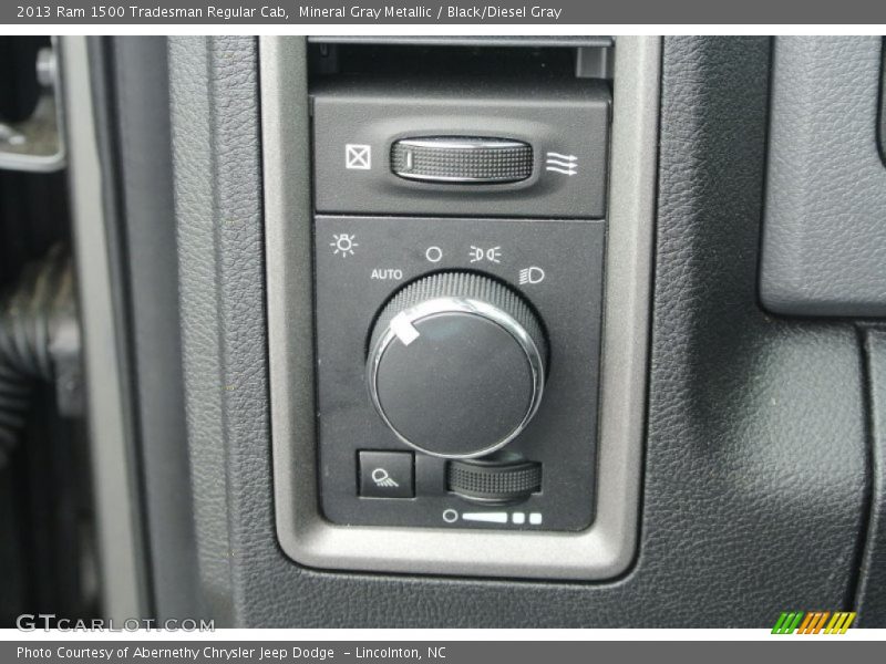Controls of 2013 1500 Tradesman Regular Cab