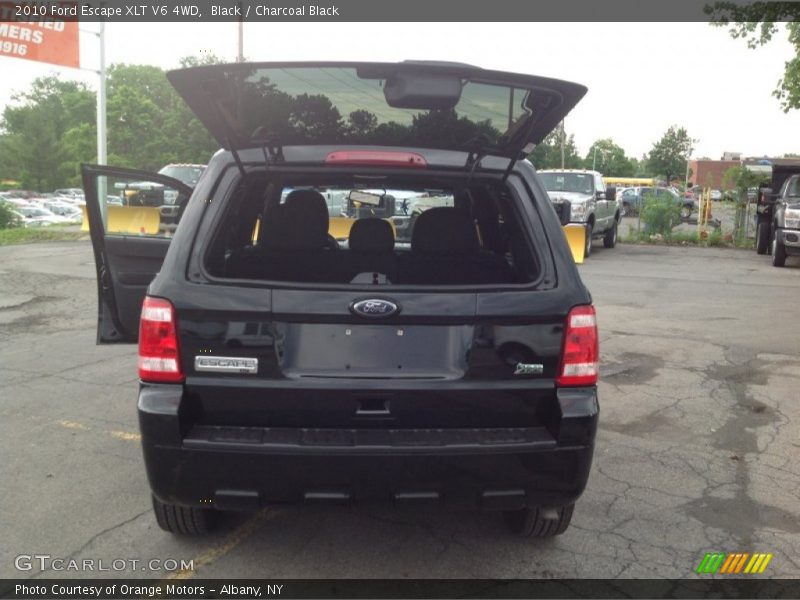 Black / Charcoal Black 2010 Ford Escape XLT V6 4WD