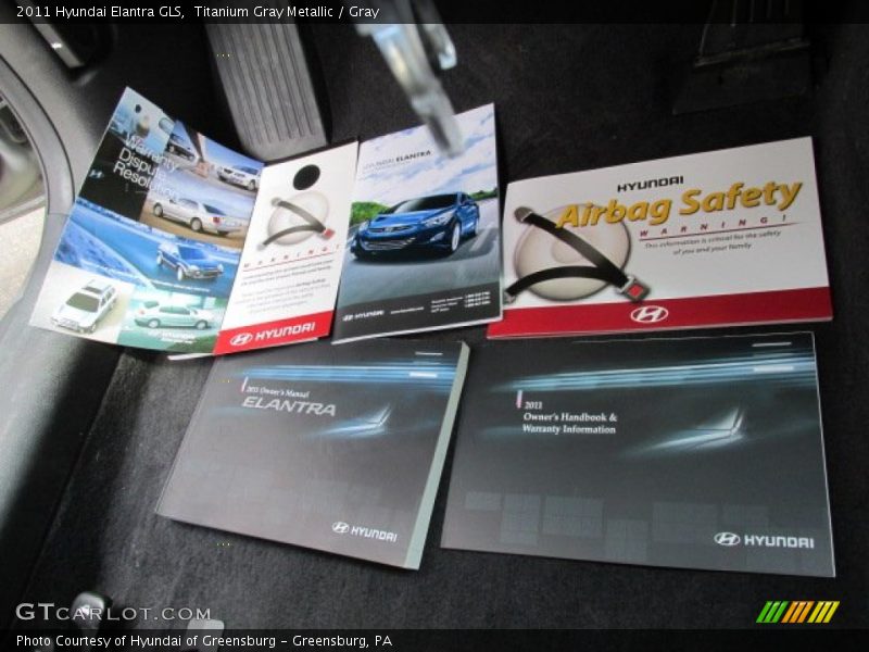 Titanium Gray Metallic / Gray 2011 Hyundai Elantra GLS