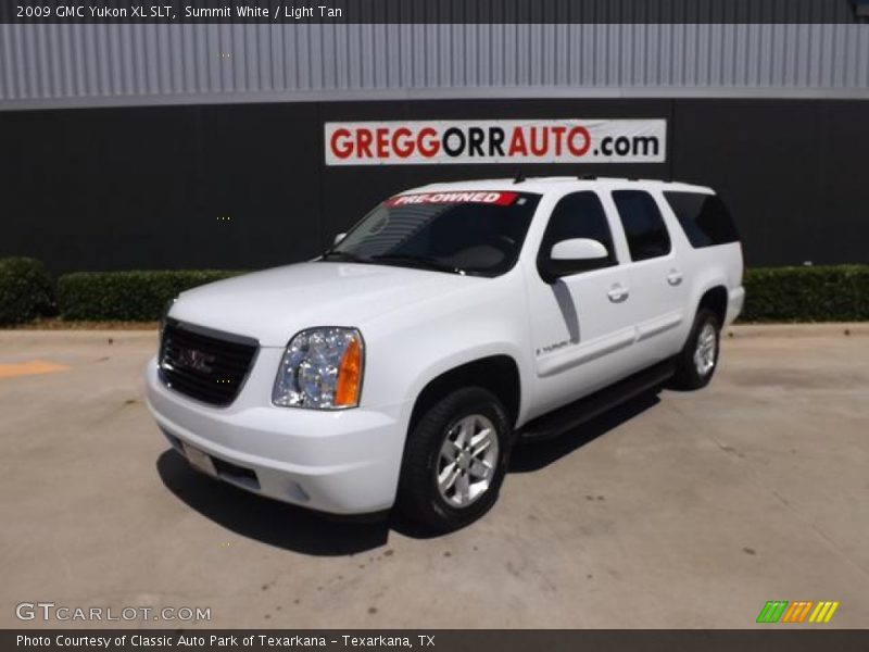 Summit White / Light Tan 2009 GMC Yukon XL SLT