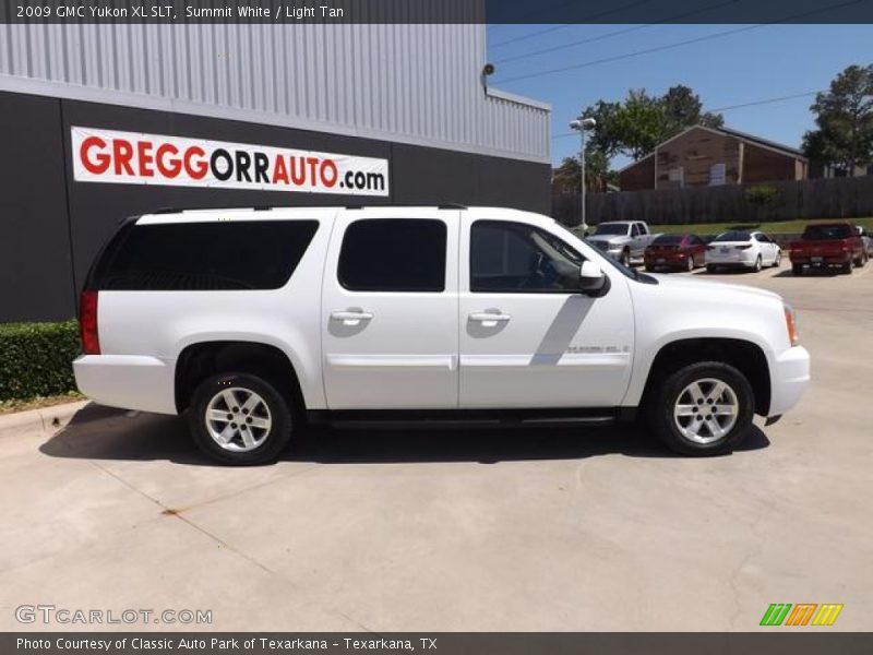 Summit White / Light Tan 2009 GMC Yukon XL SLT