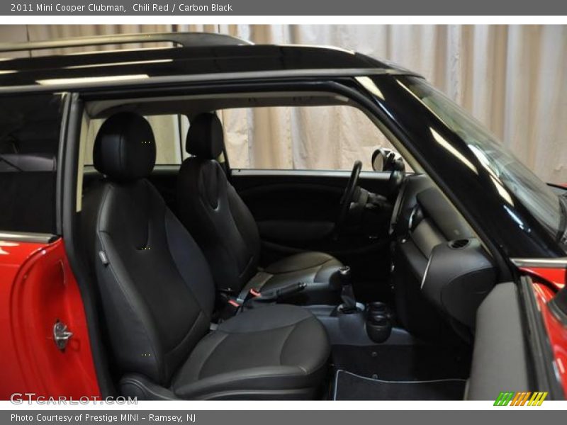 Chili Red / Carbon Black 2011 Mini Cooper Clubman