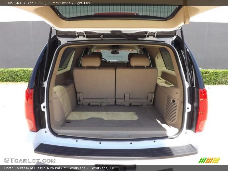 Summit White / Light Tan 2009 GMC Yukon XL SLT