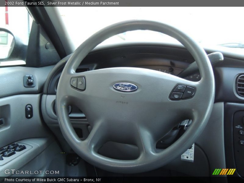 Silver Frost Metallic / Medium Parchment 2002 Ford Taurus SES