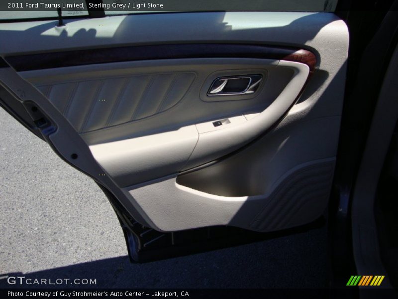 Sterling Grey / Light Stone 2011 Ford Taurus Limited