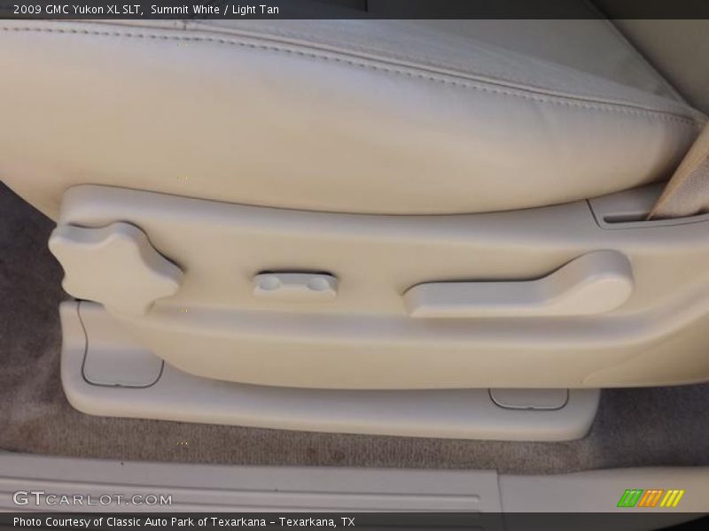 Summit White / Light Tan 2009 GMC Yukon XL SLT