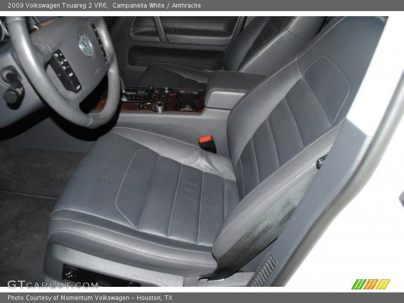 Campanella White / Anthracite 2009 Volkswagen Touareg 2 VR6