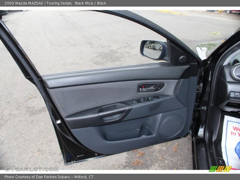 Black Mica / Black 2009 Mazda MAZDA3 i Touring Sedan