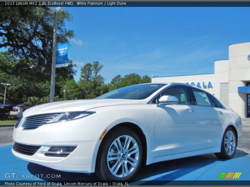 White Platinum / Light Dune 2013 Lincoln MKZ 2.0L EcoBoost FWD