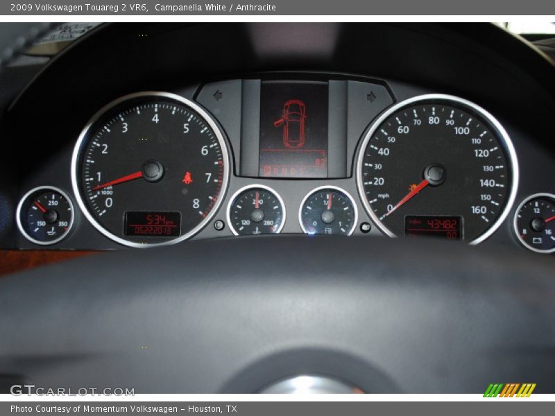 Campanella White / Anthracite 2009 Volkswagen Touareg 2 VR6