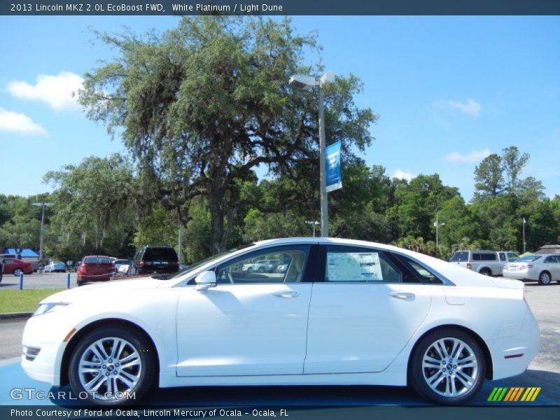 White Platinum / Light Dune 2013 Lincoln MKZ 2.0L EcoBoost FWD