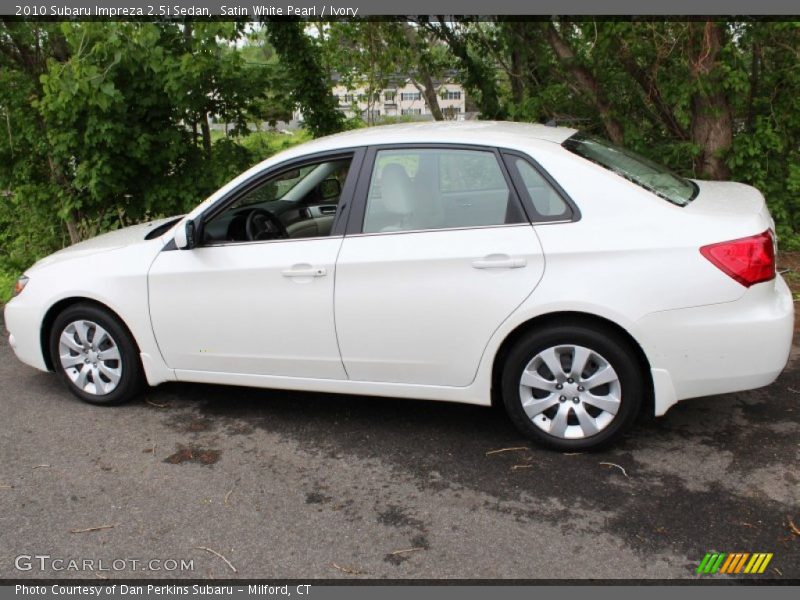 Satin White Pearl / Ivory 2010 Subaru Impreza 2.5i Sedan