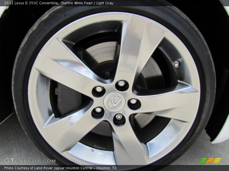  2011 IS 350C Convertible Wheel