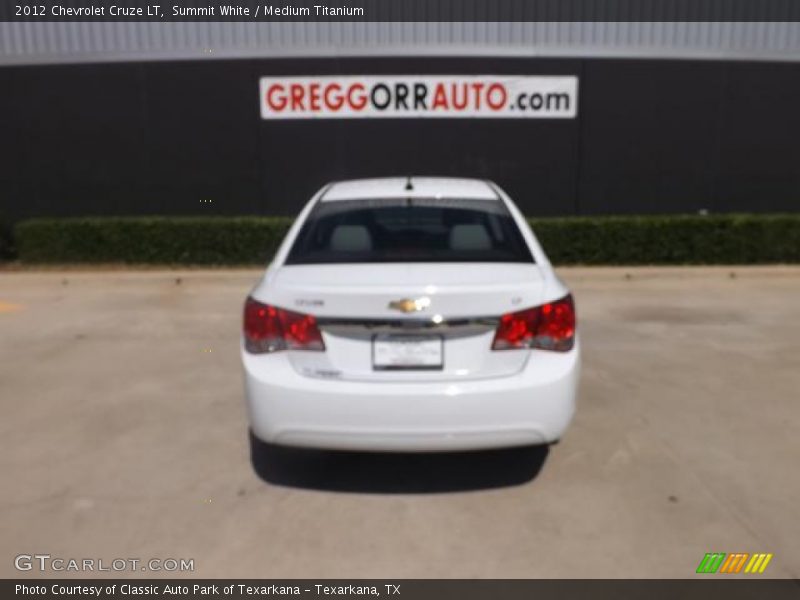 Summit White / Medium Titanium 2012 Chevrolet Cruze LT