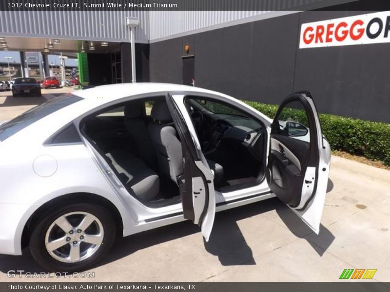 Summit White / Medium Titanium 2012 Chevrolet Cruze LT