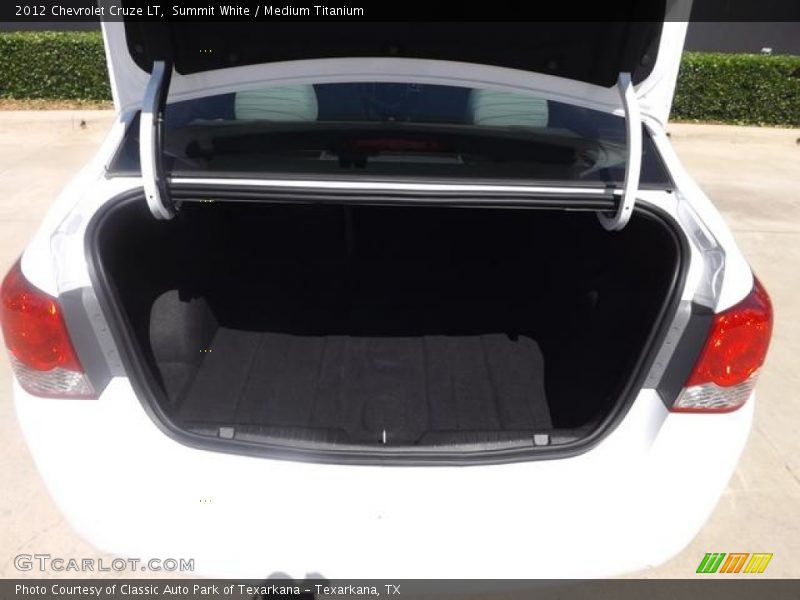 Summit White / Medium Titanium 2012 Chevrolet Cruze LT