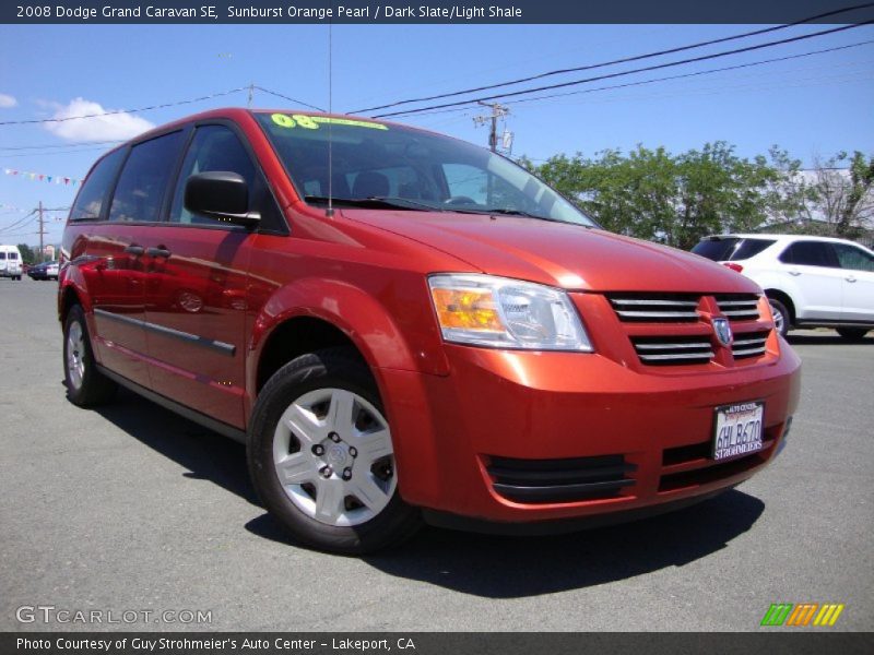 Sunburst Orange Pearl / Dark Slate/Light Shale 2008 Dodge Grand Caravan SE